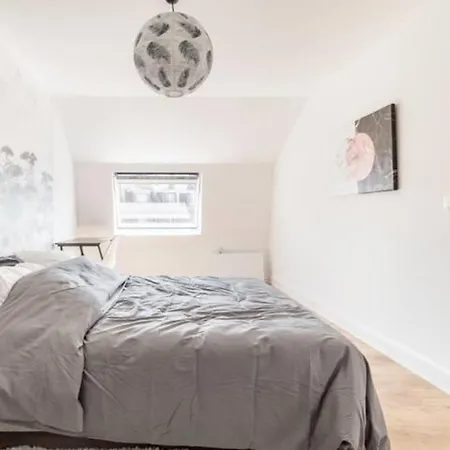 Voyage En Duplex En Hyper Centre Apartment Valenciennes